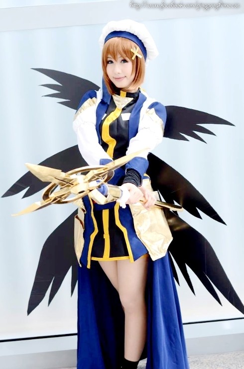 八神はやて(やがみ はやて)　コスプレ衣装　魔法少女リリカルなのは