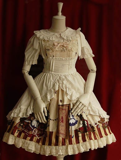 アリスエプロン ロリータ必要品　コスプレ衣装　Lolita　高品質