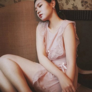 http://gxfh8v7a6vpzxuihvc0vb6z3x4j6.oss-us-east-1.aliyuncs.com/LINGERIE-000905.jpg