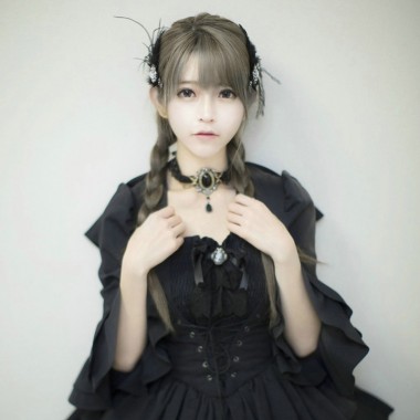 http://gxfh8v7a6vpzxuihvc0vb6z3x4j6.oss-us-east-1.aliyuncs.com/LOLITA-000302.jpg